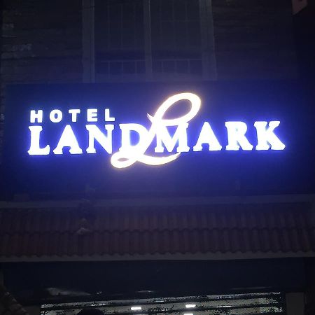 Hotel Landmark Utakamand Zewnętrze zdjęcie
