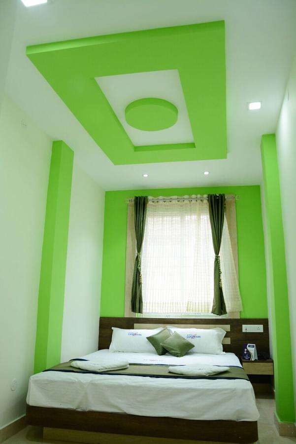 Hotel Landmark Utakamand Zewnętrze zdjęcie